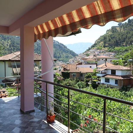 Guest House Bumbli Berat Kültér fotó