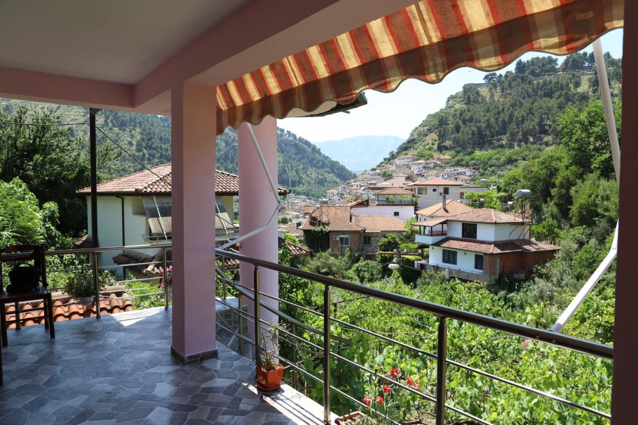 Guest House Bumbli Berat Kültér fotó