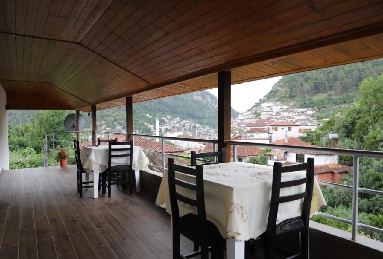 Guest House Bumbli Berat Kültér fotó