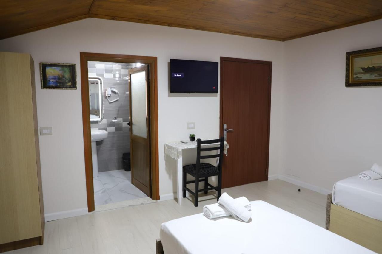 Guest House Bumbli Berat Kültér fotó